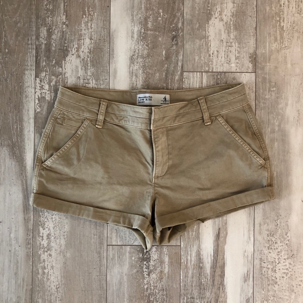 Classic chino shorts